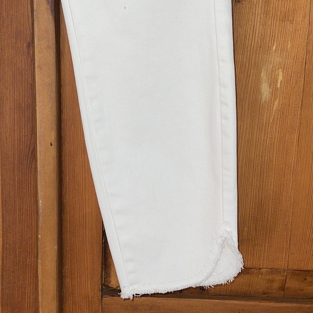 J. Jill Authentic Fit slim ankle White Denim Jeans Sz. 6 - Picture 5 of 16